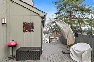 225 Shoreline Rd, Lake Barrington, IL 60010 - Photo 36