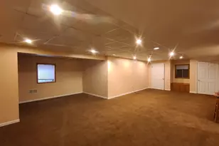 43W951 Fox Hill Ct, Saint Charles, IL 60175 - Photo 6