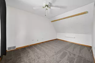 43W951 Fox Hill Ct, Saint Charles, IL 60175 - Photo 22