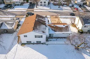 6705 Patton Dr, Woodridge, IL 60517 - Photo 32