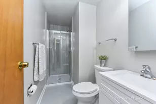 6705 Patton Dr, Woodridge, IL 60517 - Photo 14