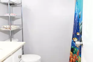 18W149 Buckingham Ln, Villa Park, IL 60181 - Photo 12