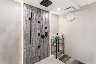 40 N Tower Rd, Oak Brook, IL 60523 - Photo 10