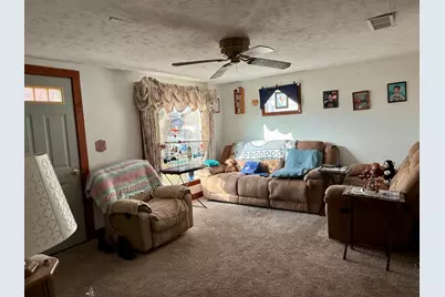 612 S Church Street, Gibson City, IL 60936 - Photo 4