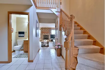 27W225 Ash Court, Winfield, IL 60190 - Photo 2