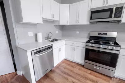 6111 S Eberhart Avenue, Chicago, IL 60637 - Photo 8