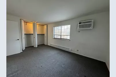 901 E Chicago Avenue #2E, Naperville, IL 60540 - Photo 6