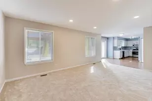 2706 Steamboat Cir, Plainfield, IL 60586 - Photo 12