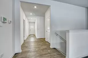 16954 S Lucas Dr, Plainfield, IL 60586 - Photo 2