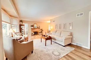 [Address not provided], Dixon, IL 61021 - Photo 2