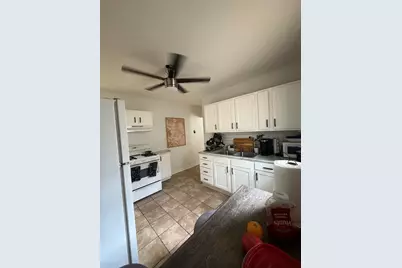 10146 S Wentworth Avenue, Chicago, IL 60628 - Photo 4