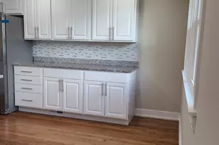 6437 W 82nd St, Burbank, IL 60459 - Photo 10