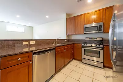 915 S Oak Park Avenue #1B, Oak Park, IL 60304 - Photo 12