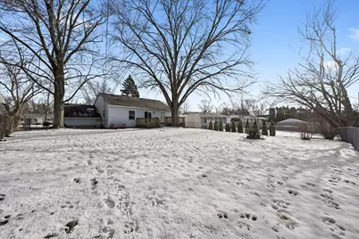 7652 Catalpa Avenue, Woodridge, IL 60517 - Photo 14