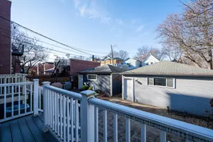 1701 W Byron St, Chicago, IL 60613 - Photo 54