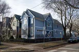 1701 W Byron St, Chicago, IL 60613 - Photo 1