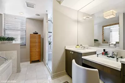 1155 N Dearborn Street #1003, Chicago, IL 60610 - Photo 14