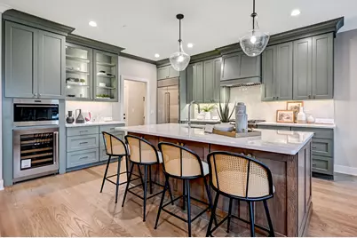 131 Harding Court, Glen Ellyn, IL 60137 - Photo 6