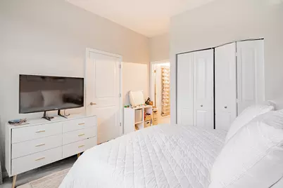 1228 W Monroe Street #504, Chicago, IL 60607 - Photo 14