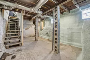 1313 Elizabeth St, Joliet, IL 60435 - Photo 20