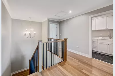 133 Harding Court, Glen Ellyn, IL 60137 - Photo 14