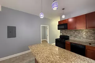 9738 S Ave L, Chicago, IL 60617 - Photo 2