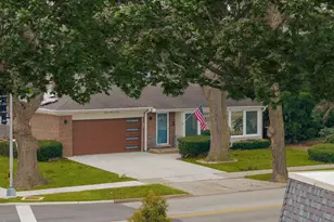 1100 Potter Rd, Park Ridge, IL 60068 - Photo 1