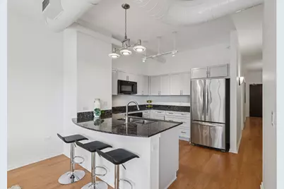 807 Davis Street #403, Evanston, IL 60201 - Photo 8