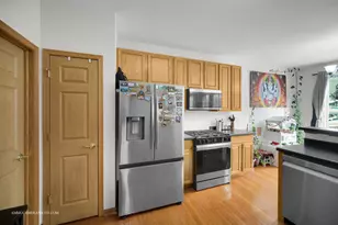 369 Vaughn Cir, Aurora, IL 60502 - Photo 14