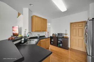 369 Vaughn Cir, Aurora, IL 60502 - Photo 12