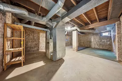 108-110 E Iroquois Street, Freeport, IL 61032 - Photo 24