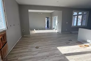 7128 S Cork Ave, Justice, IL 60458 - Photo 4