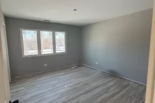 7128 S Cork Ave, Justice, IL 60458 - Photo 8