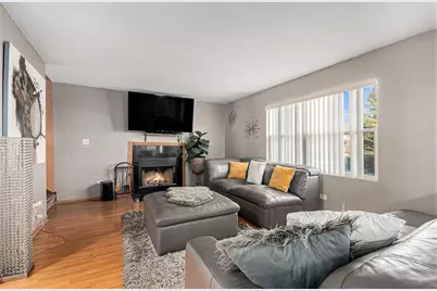 914 Cottonwood Drive, Elwood, IL 60421 - Photo 2