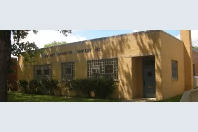 8114 Ridgeway Avenue, Skokie, IL 60076 - Photo 1