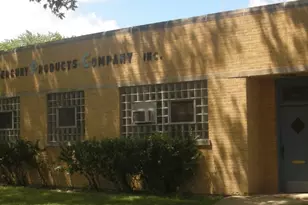 8114 Ridgeway Ave, Skokie, IL 60076 - Photo 1