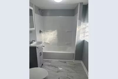 2049 E 93rd Street, Chicago, IL 60617 - Photo 16