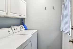 641 Winthrop Ave, Glendale Heights, IL 60139 - Photo 6