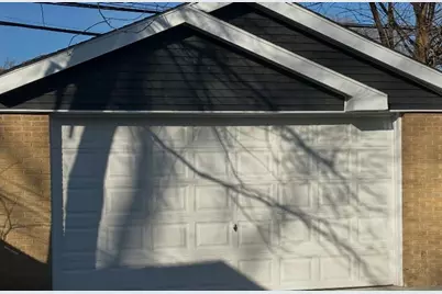 654 W 111th Street, Chicago, IL 60628 - Photo 22