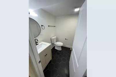 654 W 111th Street, Chicago, IL 60628 - Photo 18