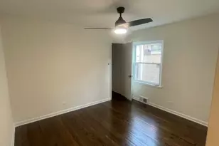 654 W 111th St, Chicago, IL 60628 - Photo 6