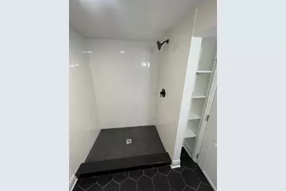 654 W 111th Street, Chicago, IL 60628 - Photo 20