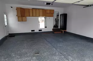 996 Hawthorne Dr, Crystal Lake, IL 60014 - Photo 14