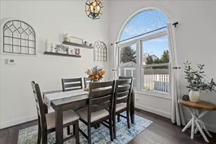 1305 Fox Meadow Ct, Saint Charles, IL 60174 - Photo 6