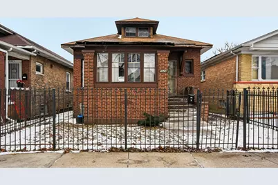 5423 W Congress Parkway, Chicago, IL 60644 - Photo 1