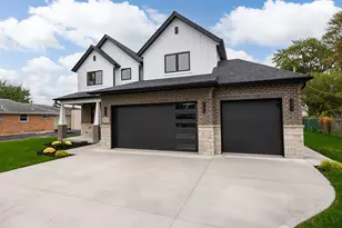 8743 Austin Ave, Oak Lawn, IL 60453 - Photo 4