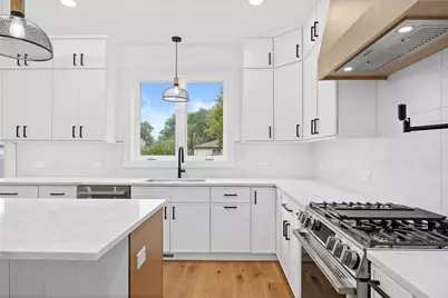 8743 Austin Avenue, Oak Lawn, IL 60453 - Photo 6