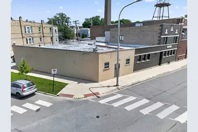 4122 W Grand Avenue, Chicago, IL 60651 - Photo 1