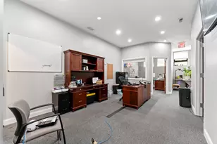 4122 W Grand Ave, Chicago, IL 60651 - Photo 22