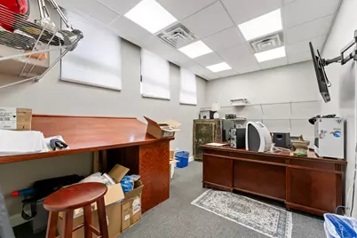 4122 W Grand Avenue, Chicago, IL 60651 - Photo 18